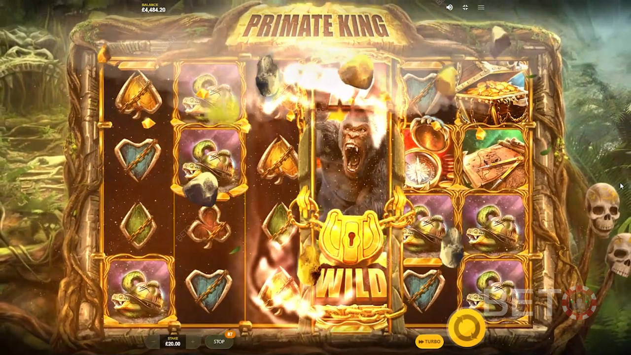 The three horizontal lines in the top left open the paytable info