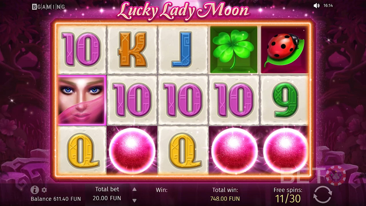 The Lucky Lady Moon pokie is a ripper for Aussie newbies to spin