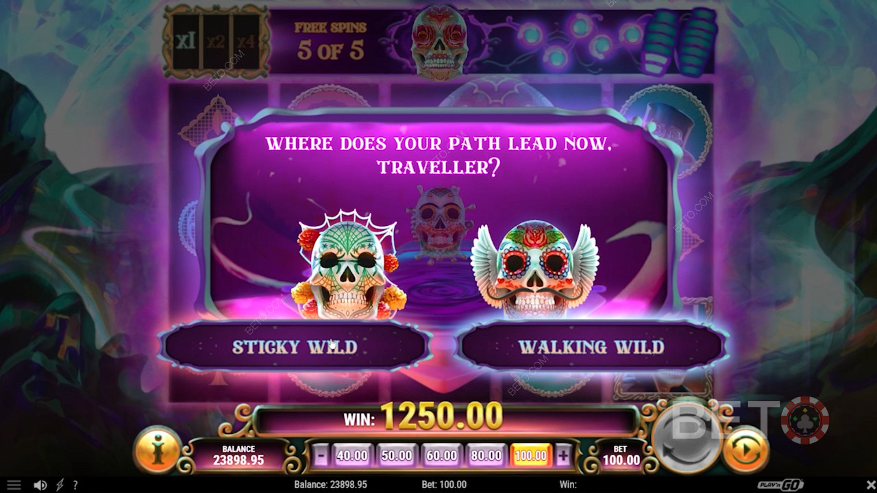Unique Wild symbols in Muerto En Mictlan
